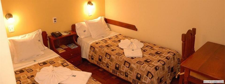Hotel San Martin Reconquista Bagian luar foto