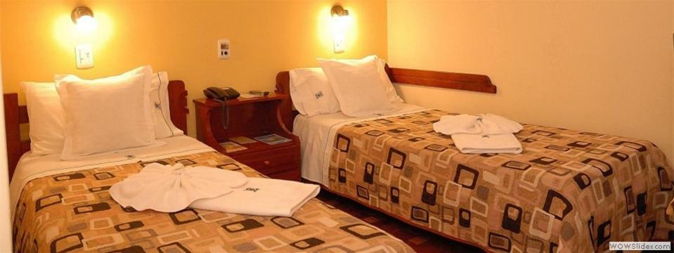 Hotel San Martin Reconquista Bagian luar foto